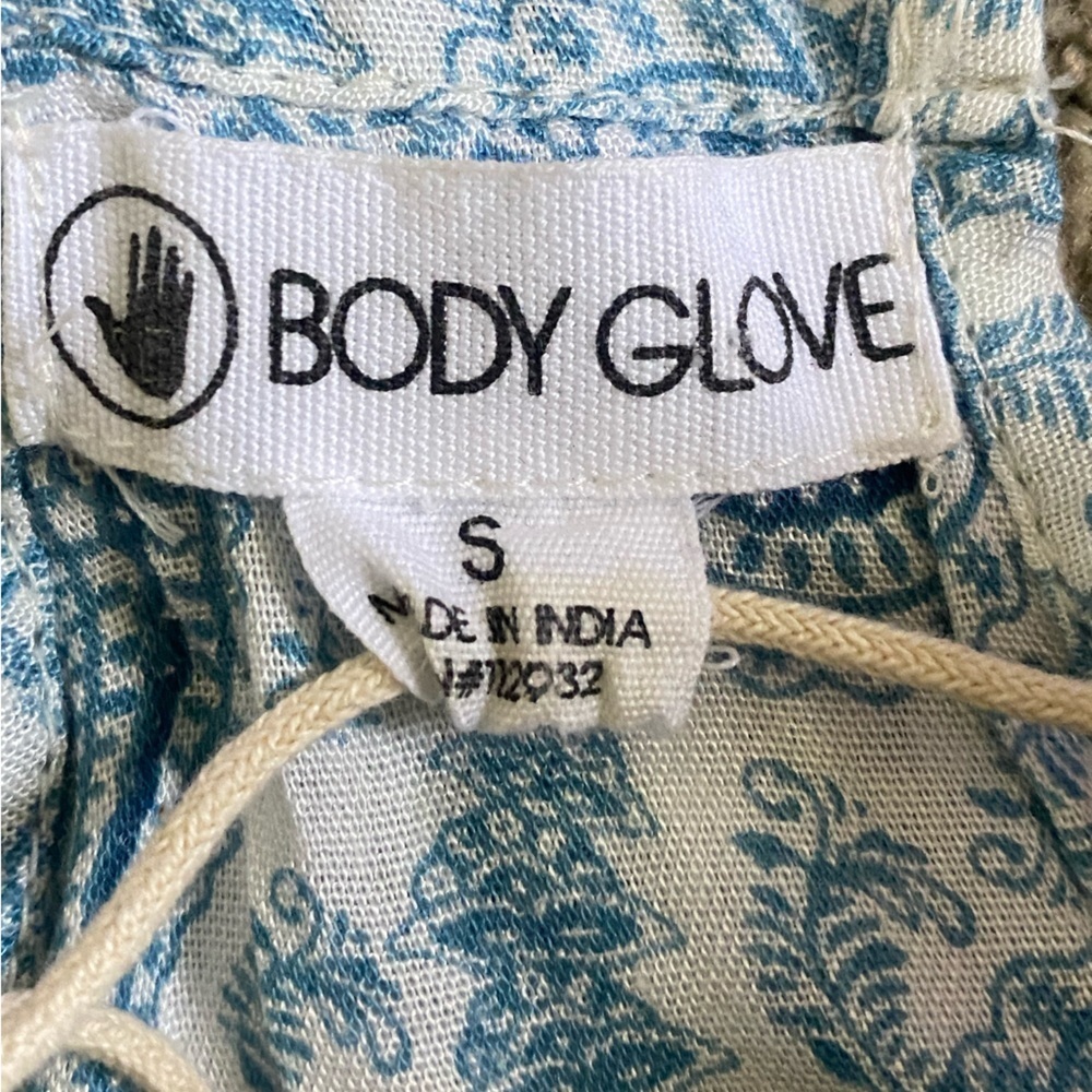 Body Glove Paisley Crochet Lace Blue & White Tank Top Shorts Romper Small - Picture 5 of 7